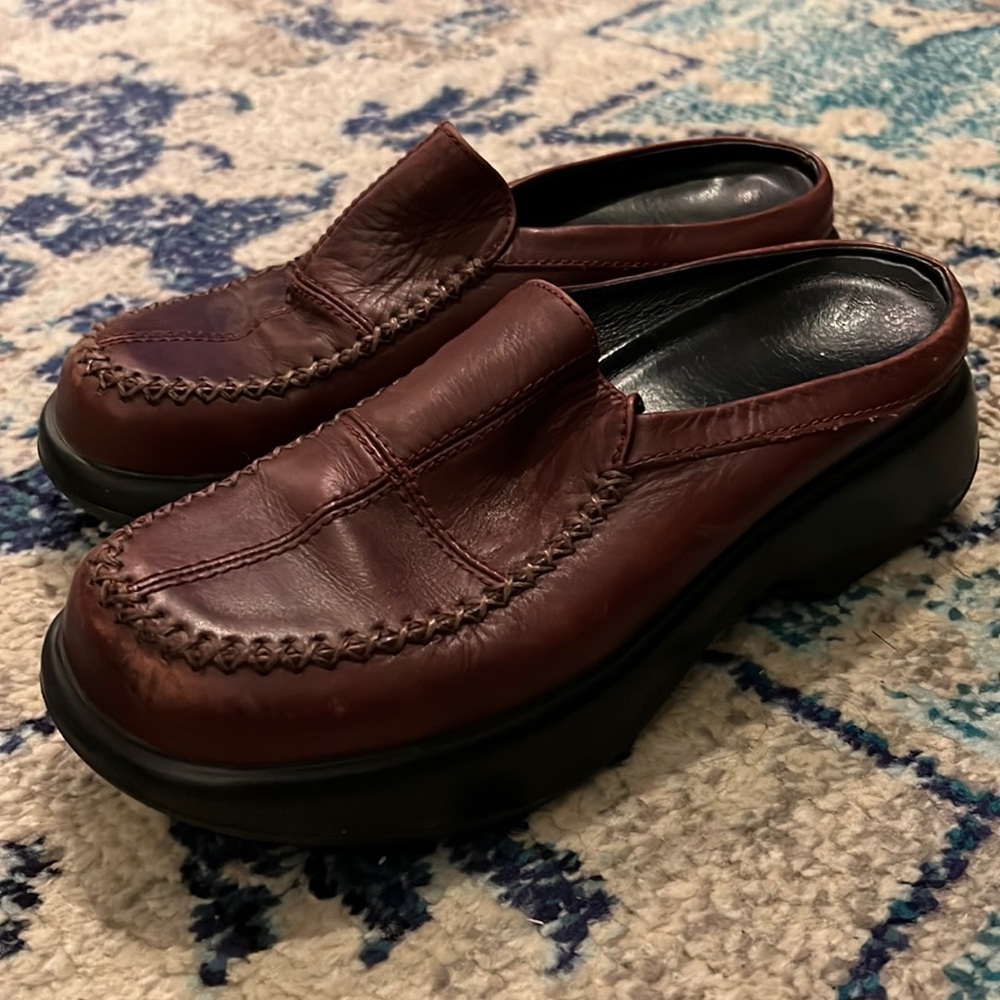 Dansko Auburn Burgundy Clogs Size 37